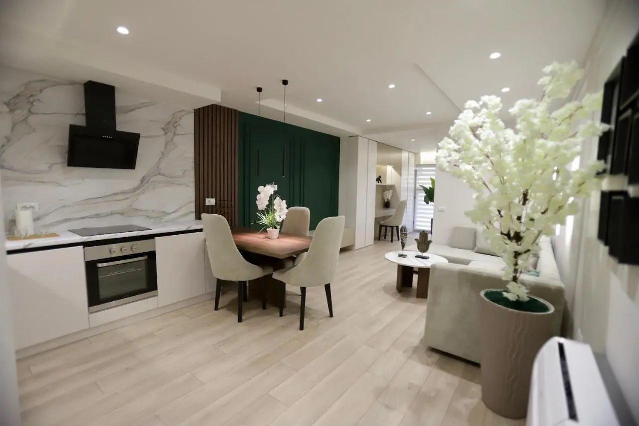 La Grand - New Bazaar Apartment Tirana Albania